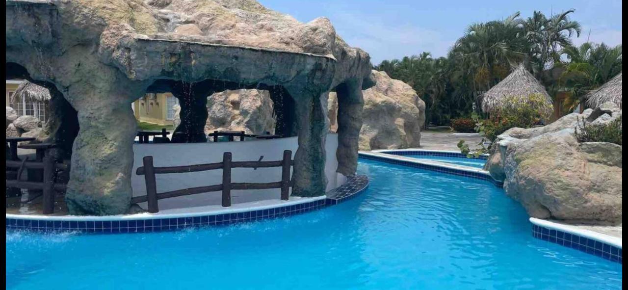 Villa De Ali In Palma Real La Ceiba Eksteriør bilde